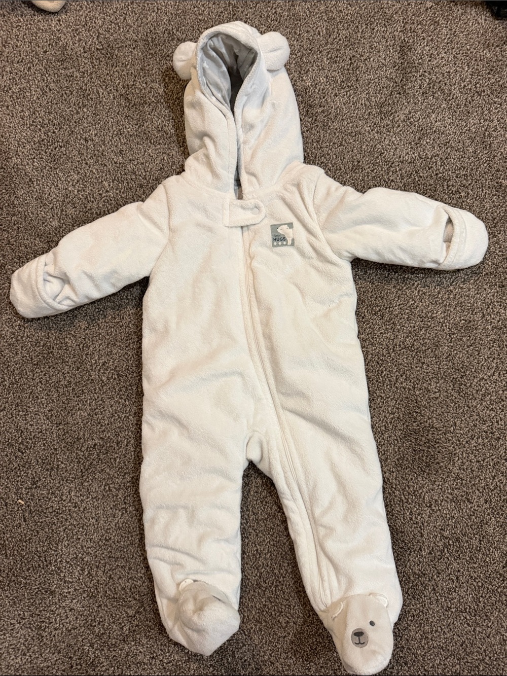 Carter’s baby bear suit